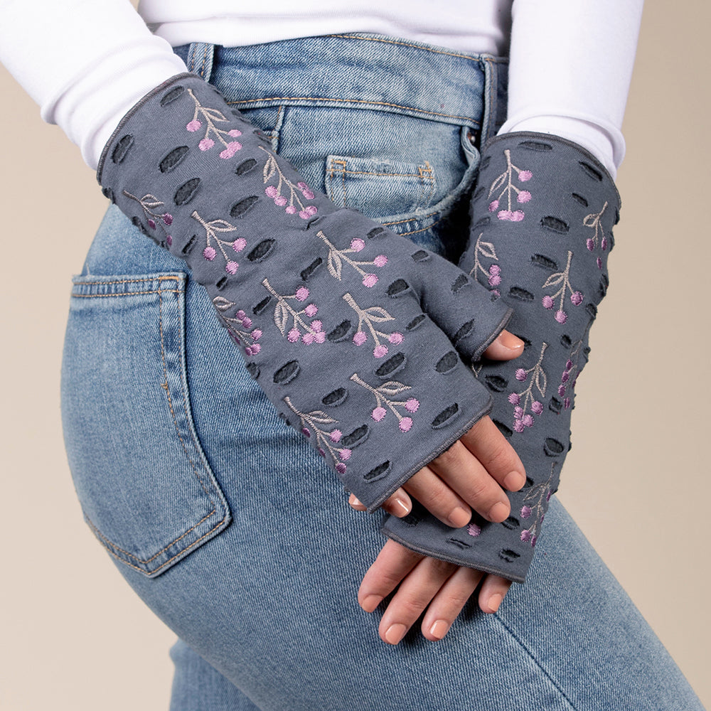 Winterberry Fleece Glove